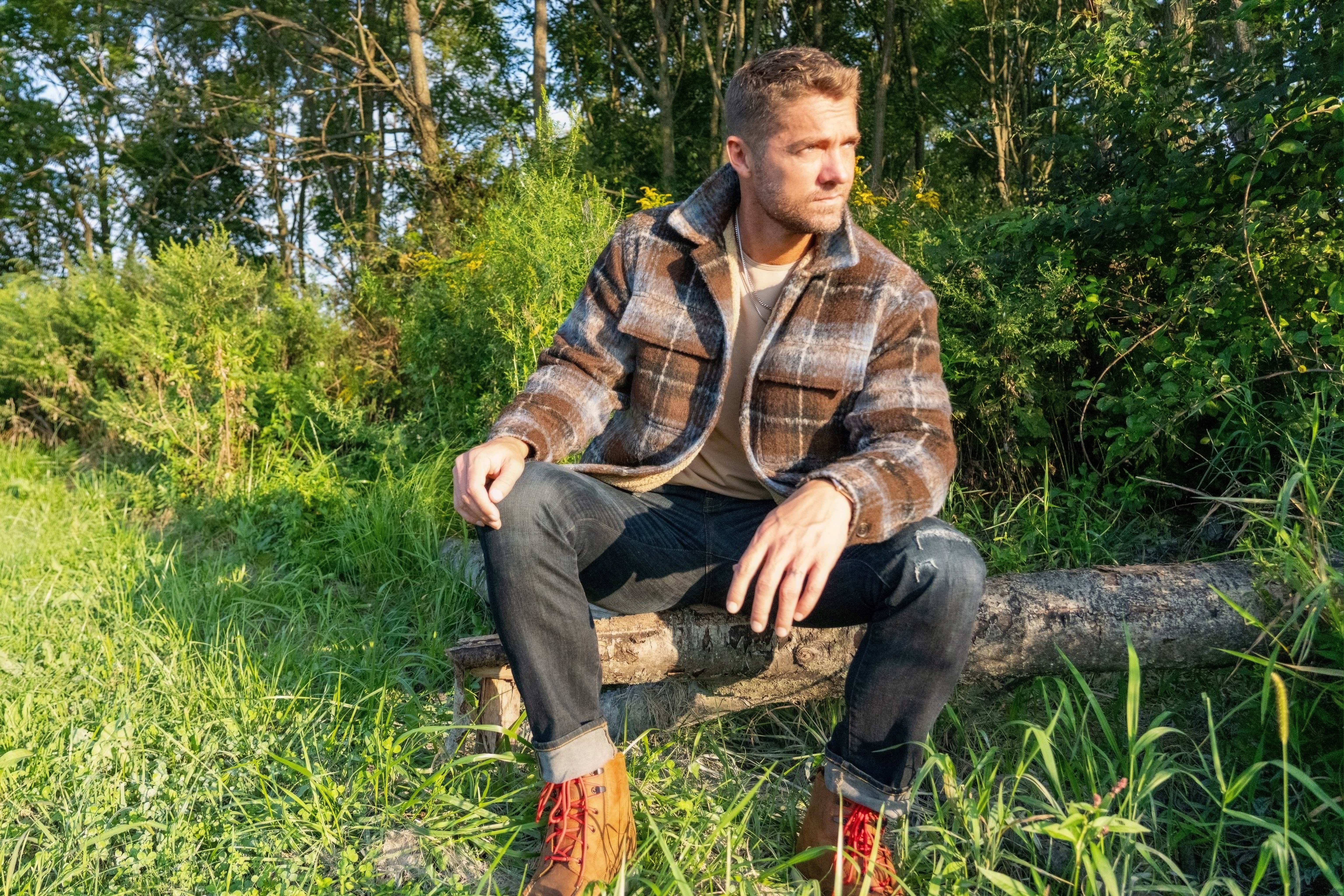 Brett Young 2.jpeg