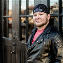 Stoney LaRue