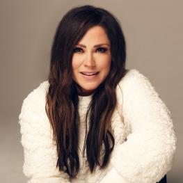 Kari Jobe Carnes